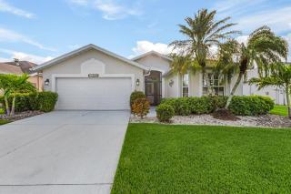 Sunshine Daydream our Beautiful Monthly Pool Home! home - Fort Myers - 8
