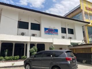 Hotel Surya Citra Jogja A Mitra RedDoorz - Timuran - 5