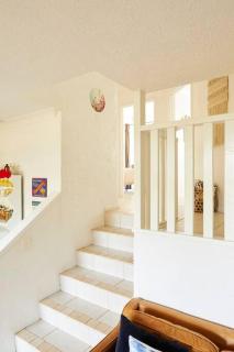 Fuller Holidays - Get Sandy - Beachside Byron - 5