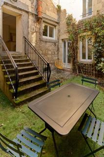 "La Revenderie", appartement calme sur cour privative, hyper centre de Nevers by PRMO C0NCIERGERIE - Nevers - 4