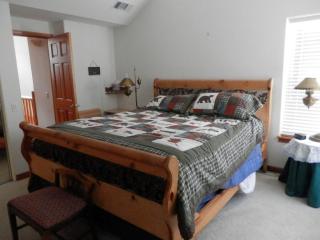 Rr-hideaway_down_canyon110 - June Lake - 2