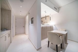 Elegant Palm 1 Bed with Rooftop Infinity Pool - 4