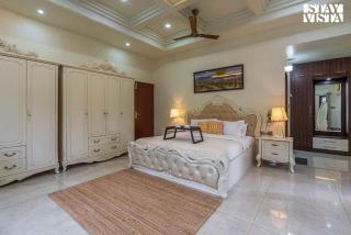 StayVista at Raindrops with Pvt Pool, Indoor Gym - Trivandrum - 5