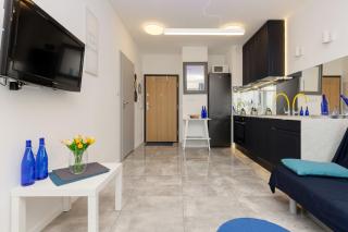 Hugo Apartment by Noclegi Renters - Varsavia - 3