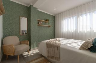 Stunning Modern Apartment in Oura Beach - 1