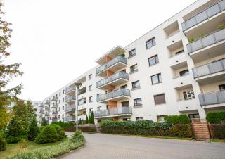 Bemowo Kocjana 2-Bedroom Apartment by BookingHost - Warsaw - 7