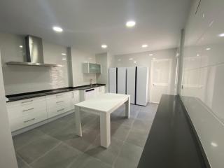 Habitaciones privadas con baño compartido en espectacular piso - 5