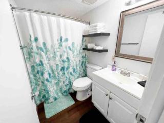 Top (third) floor loft condo. Full resort access. - Claysburg - 4