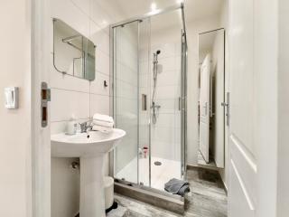 Foch 3 by Booking Guys - Villefranche-sur-Mer - 2
