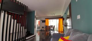 Hermosa casa en el centro de Mendoza - Godoy Cruz - 0