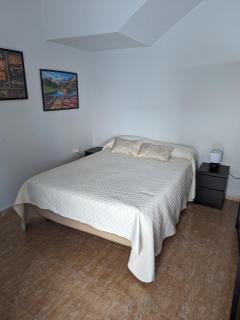 Vivienda compartida con ambiente familiar - 3