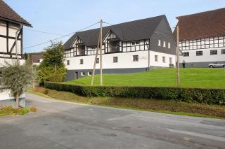 Ferienwohnungen Übern Hof - 9