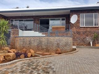 OppiDam Gastehuis - Vanderkloof - 9