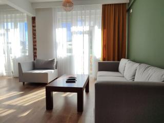 Urban Cozy Retreat - 8