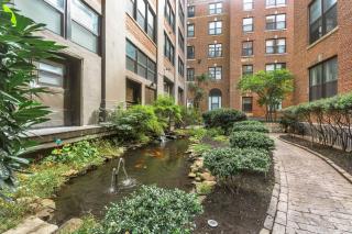 Broad Street Apartment - Philadelphia - 7