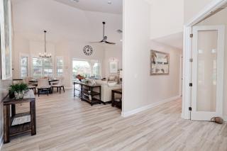 Newly renovated 3 bed/3 bath in the Four Mile Cove area w. heated pool and spa. Gulf access! - 6