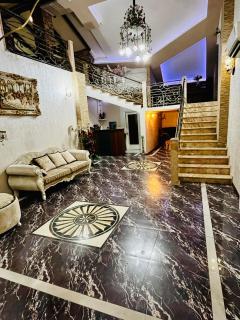 Lux Palace Hotel - Kutaisi - 9
