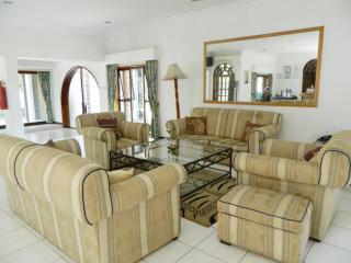 The Landmark Boutique Hotel - 5
