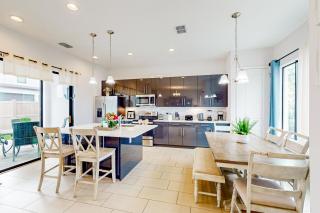 Boutique Palms - Davenport - 3