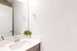 Boutique Palms - Davenport - 1