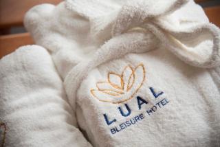 LUAL Bleisure Hotel - Pofi - 5