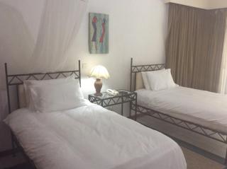 The Landmark Boutique Hotel - 4