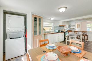 Galveston Vacation Rental Deck and Central Location - 1