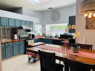 San Antonio Comfort 4 Bedroom 3 Bath home 5 Mins from Sea World - San Antonio - 9