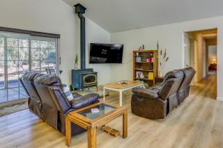 Pet Friendly Mariposa Retreat with Spacious Patio! - Mariposa - 9