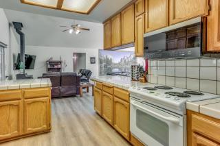 Pet Friendly Mariposa Retreat with Spacious Patio! - Mariposa - 2