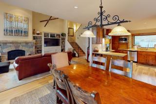 Red Sandstone Condo Unit 26 - 2