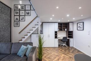 Riverside Suite - 4