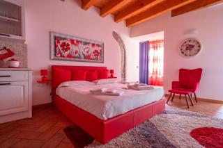 Happy Guest Apartments - Lake And Passion - Riva di Solto - 1