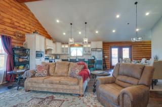 The Cliffrose Cabin - Hike, Relax, Explore! - 5