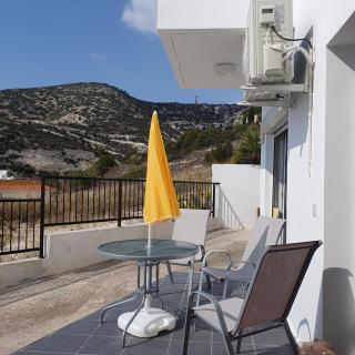 Pearl Deluxe - Peyia - 4