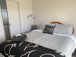 A Beauty on Bligh St Te Anau - Te Anau - 4
