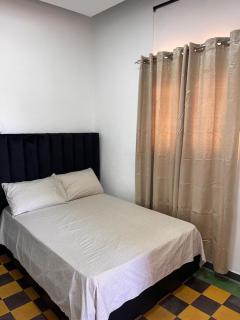 APARTAMENTO ZONA COLONIAL R - 3