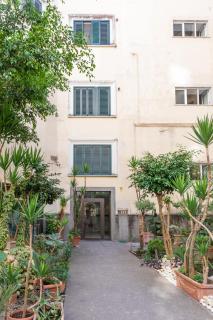 May Flower Luxury - 8