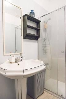 The Oasis one Spacious Apartment in Sevilla - Sevilla - 9