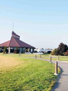 Fun & Cozy Retreat: Nature & Games - Trenton - 9