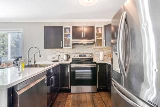 Fun & Cozy Retreat: Nature & Games - Trenton - 3