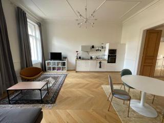 CITY CENTER 3, elegant and cozy 2br in city center! - Budapest - 0
