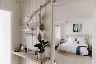 Four Quarters - a Home away from Home - Currarong - 1
