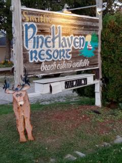 Pine Haven Beach Resort - Tawas City - 3