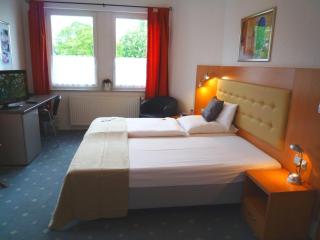 Hotel Abalone - Remscheid - 1