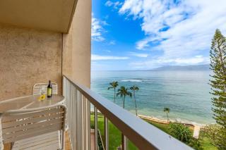 Royal Kahana 804- 8th floor amazing ocean view Studio - Kahana - 5