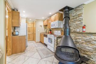 Cozy one bedroom Edgemont A1 condo on the shuttle route & ski back trail - Killington - 2
