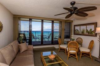 Kaleialoha 413- Remodeled Top floor and direct oceanfront views - Kahana - 4