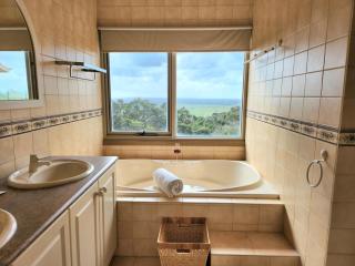 Cape Schanck Golf and Ocean Views Holiday Villa - Cape Schanck - 2