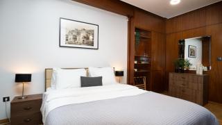 Quiet City Center Apt on a Pedestrian Street - 4